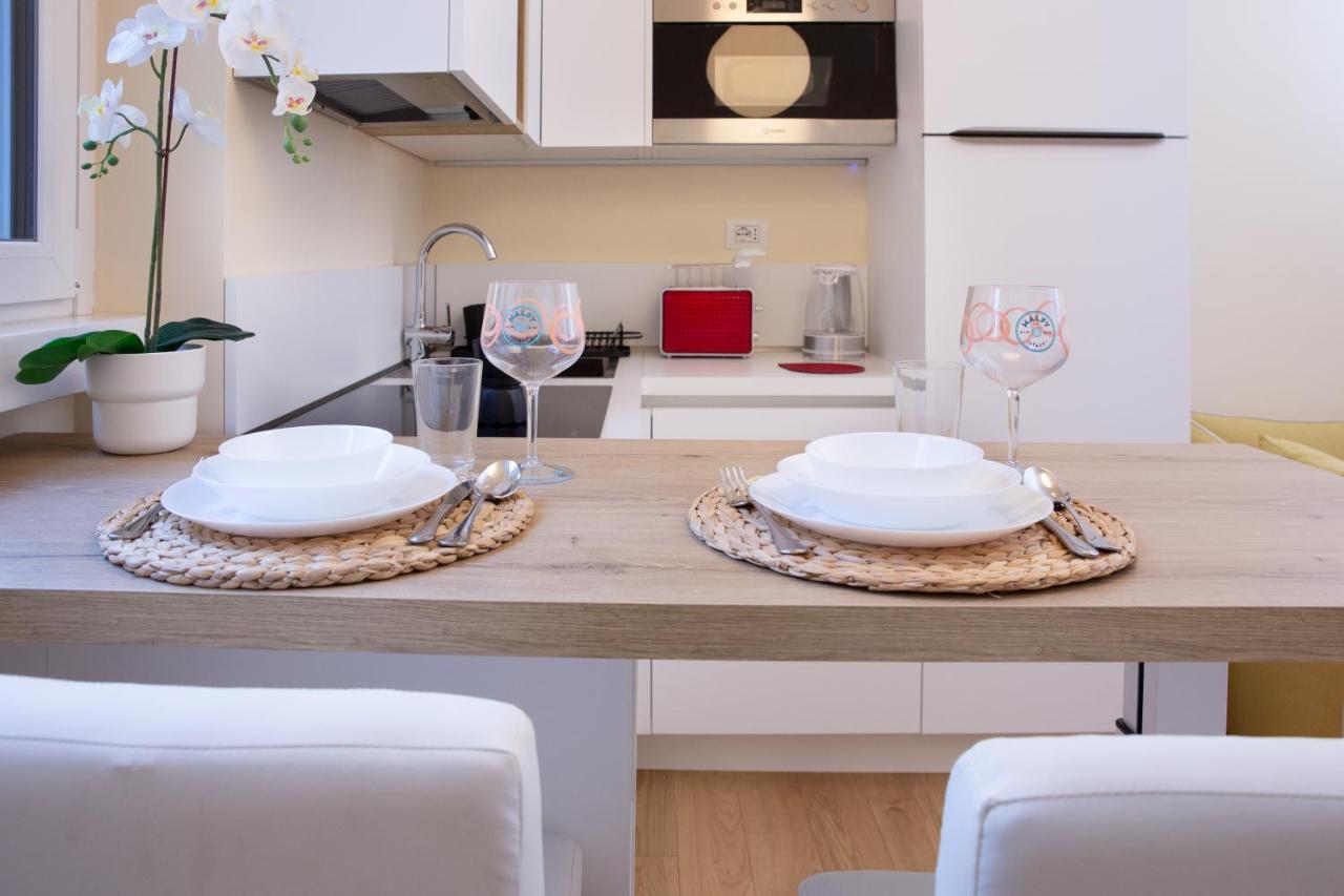 Botero Luxury Apartment Vicino Arco Della Pace Milaan Buitenkant foto